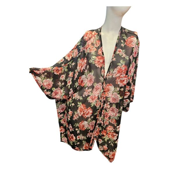 No Boundaries Jackets & Blazers - No Boundaries Floral Lace Back Kimono Size 2x